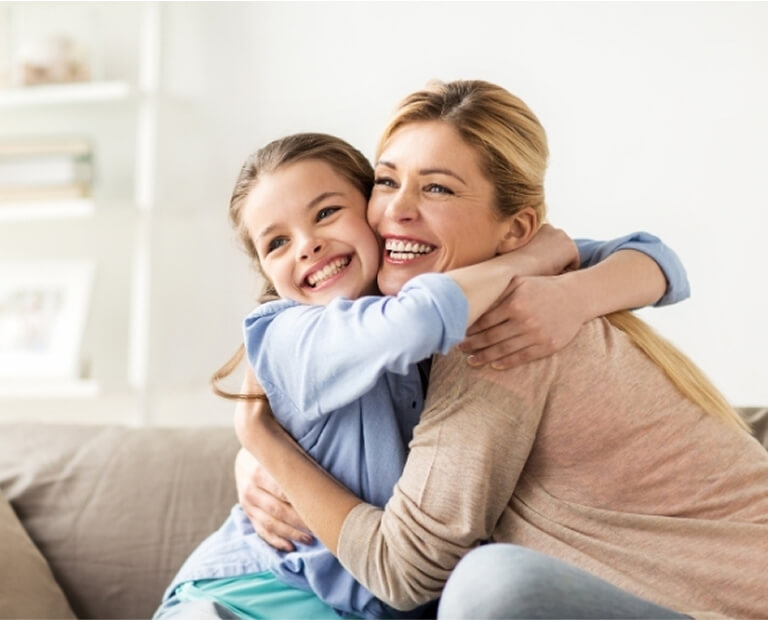 mom-and-daughter-smiling